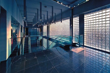 Glass bricks