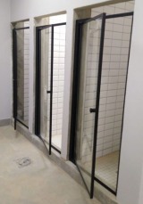 Black-Framed-Pivot-Showerdr1